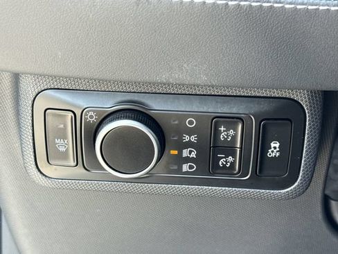 Used 2024 Ford Mustang Mach-E Select w/ Comfort Package Lite RWD image 37