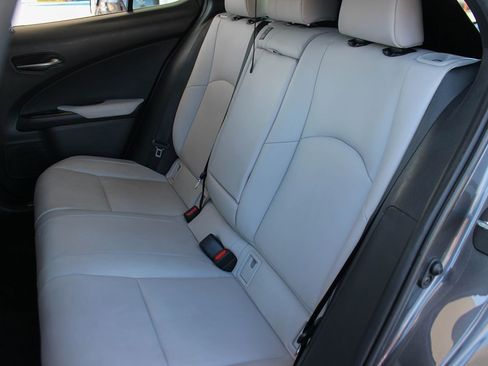 Used 2023 Lexus UX 250h FWD w/ Accessory Package (Z1) image 19