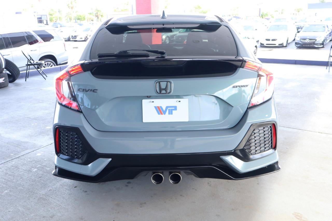 Used 2018 Honda Civic Sport image 8