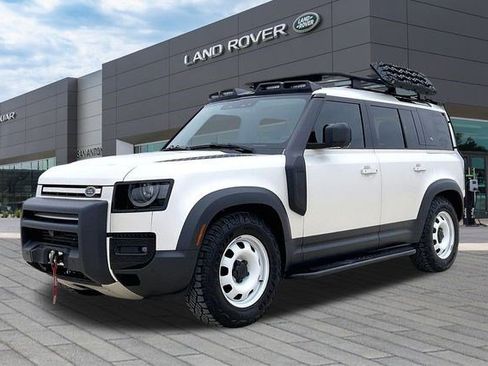 Used 2024 Land Rover Defender 110 S image 1