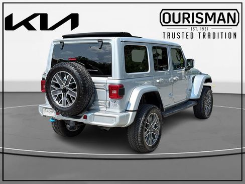Used 2024 Jeep Wrangler High Altitude AWD/4WD image 4