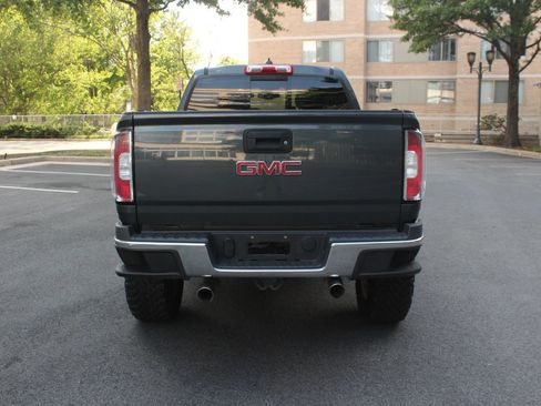 Used 2017 GMC Canyon SLT AWD/4WD image 8