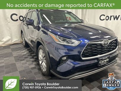 Used 2025 Toyota Highlander Platinum