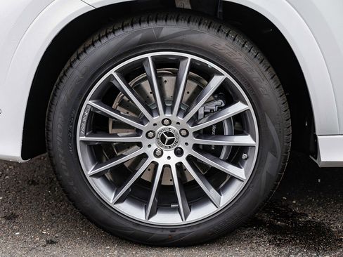 New 2026 Mercedes-Benz GLE 450 4MATIC Coupe image 9