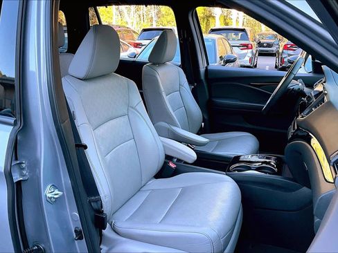 Used 2023 Honda Passport Elite image 16