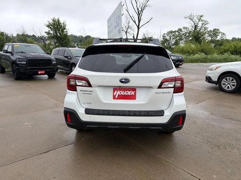 Used 2018 Subaru Outback 2.5i Premium AWD/4WD image 7