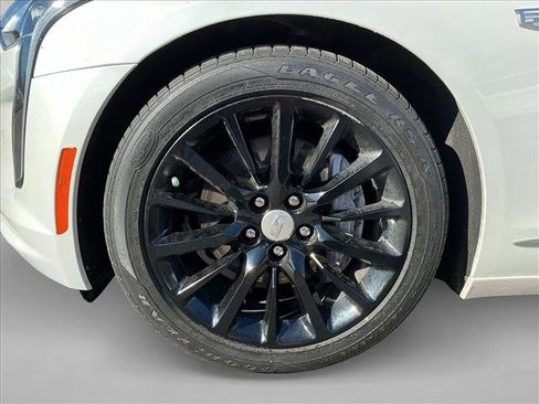 Used 2019 Cadillac CT6 Luxury w/ Driver Awareness Package image 9