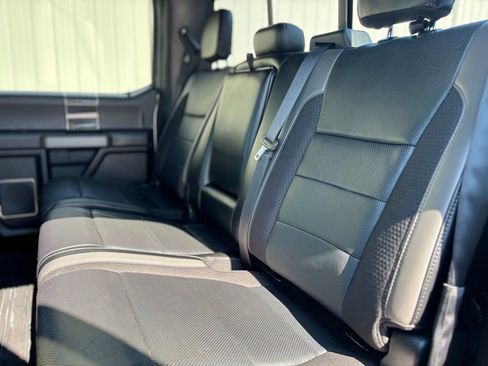 Used 2019 Ford F150 Raptor w/ Equipment Group 802A Luxury AWD/4WD image 24