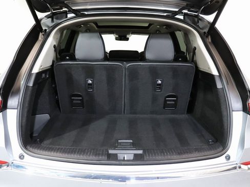 Used 2023 Acura MDX SH-AWD w/ Technology Package image 29