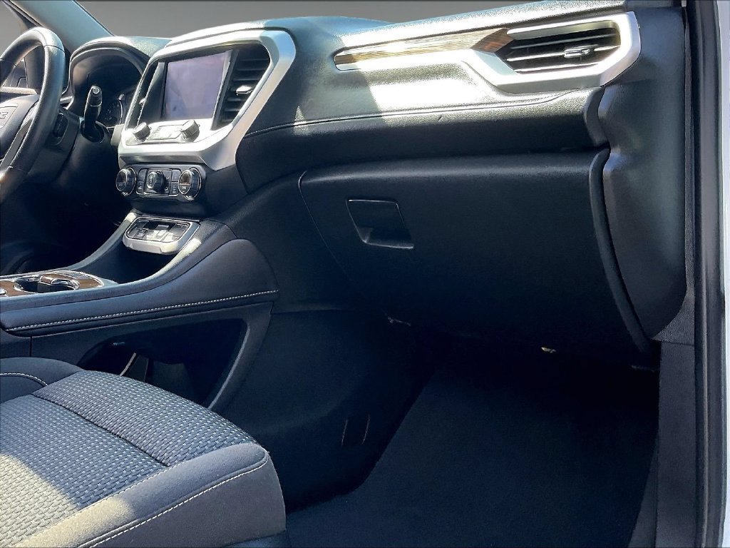 Used 2023 GMC Acadia SLE w/ Driver Convenience Package AWD/4WD image 14