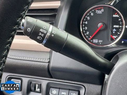 Certified 2022 GMC Acadia Denali w/ Black Diamond Edition image 17