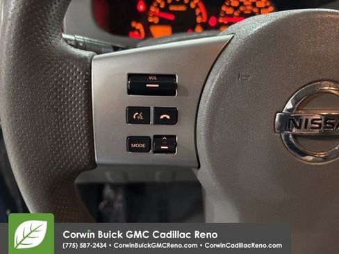 Used 2019 Nissan Frontier SV AWD/4WD image 25
