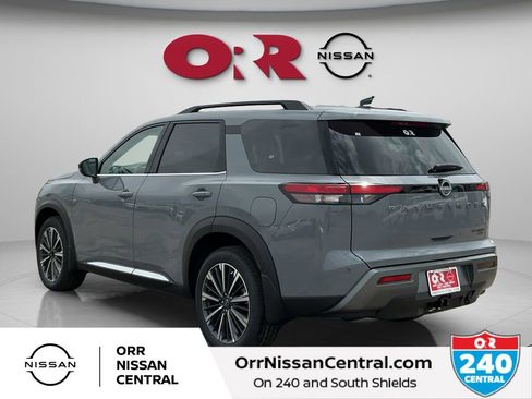 New 2026 Nissan Pathfinder Platinum image 7