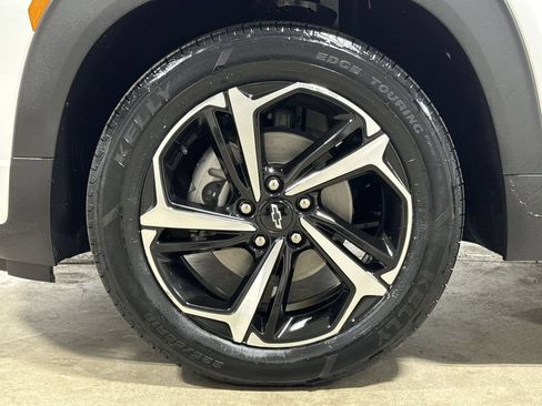 Used 2021 Chevrolet TrailBlazer RS FWD image 26