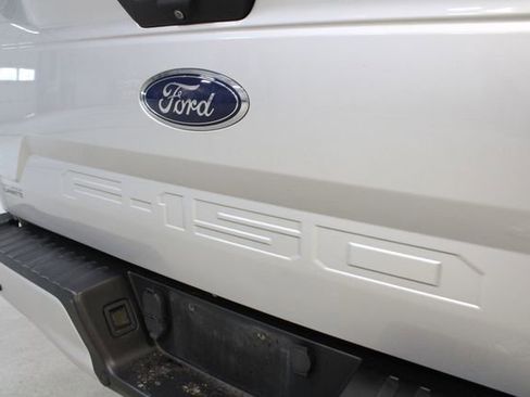 Used 2018 Ford F150 XLT w/ Equipment Group 302A Luxury image 27