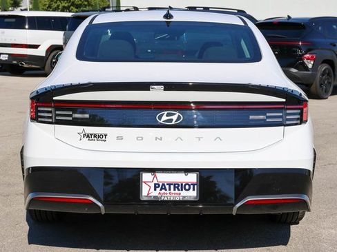 New 2026 Hyundai Sonata SEL image 4