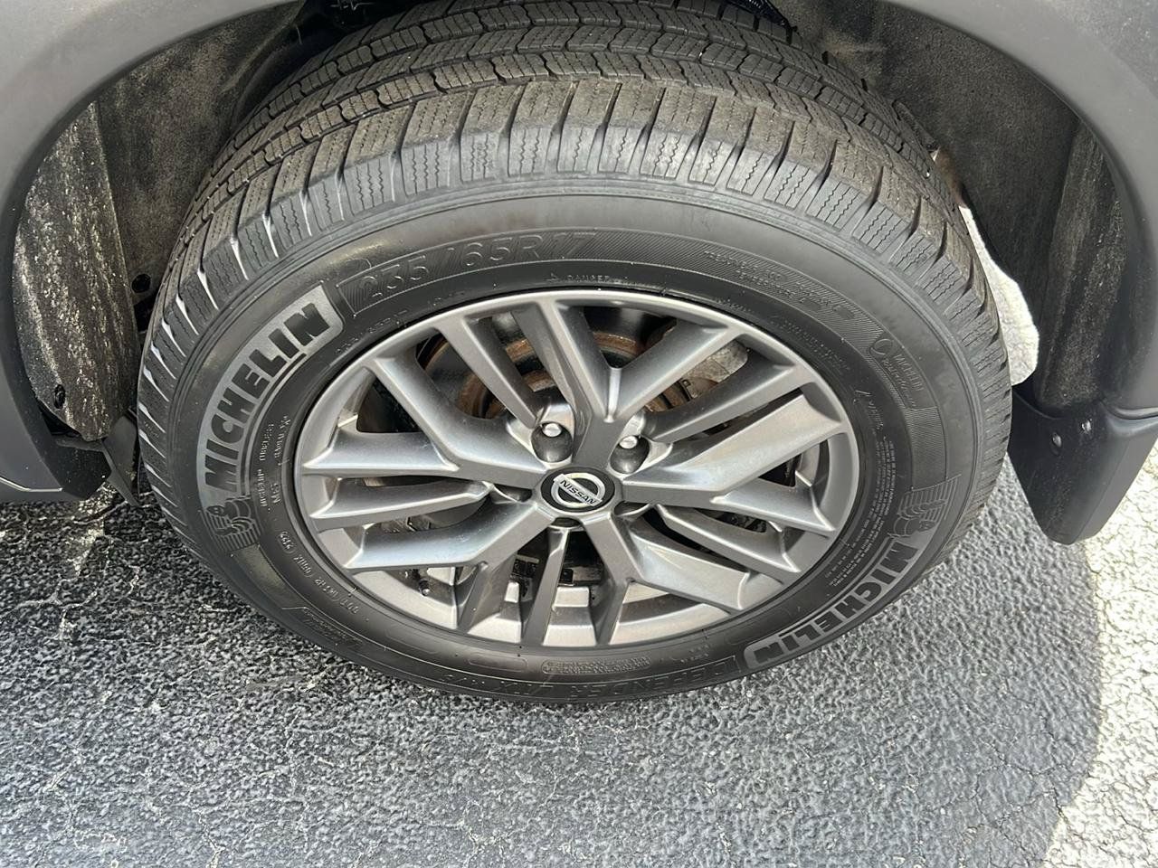 Used 2021 Nissan Rogue S AWD/4WD image 22