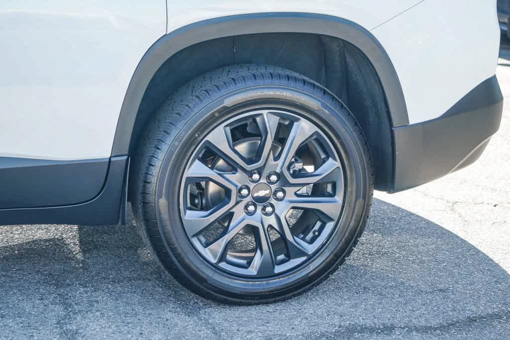 Used 2020 Chevrolet Traverse RS FWD image 10
