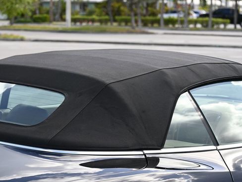 Used 2007 Jaguar XKR R image 10