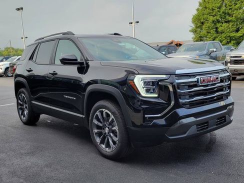 New 2026 GMC Terrain Elevation w/ Elevation Premium Package AWD/4WD image 2
