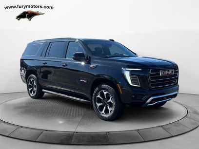 Used 2025 GMC Yukon XL AT4