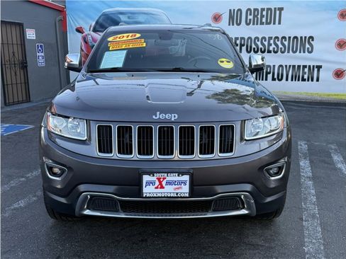 Used 2015 Jeep Grand Cherokee Limited image 2