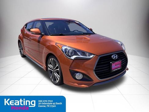 Used 2016 Hyundai Veloster Turbo w/ Option Group 04 FWD image 4