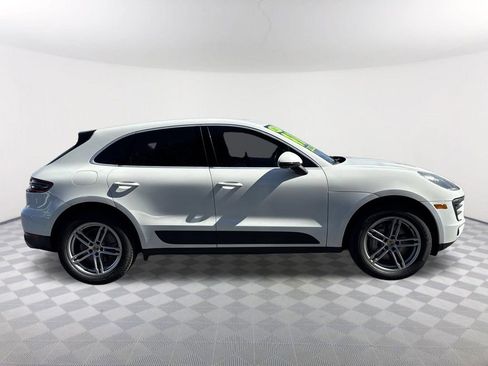 Used 2017 Porsche Macan S image 4