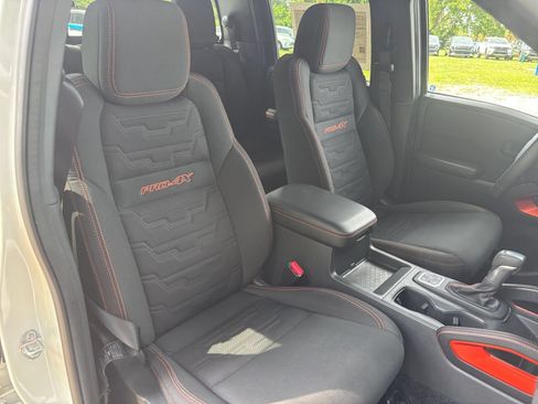 Used 2026 Nissan Frontier PRO-4X AWD/4WD image 37