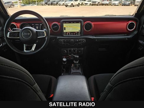 Used 2021 Jeep Gladiator Rubicon AWD/4WD image 19