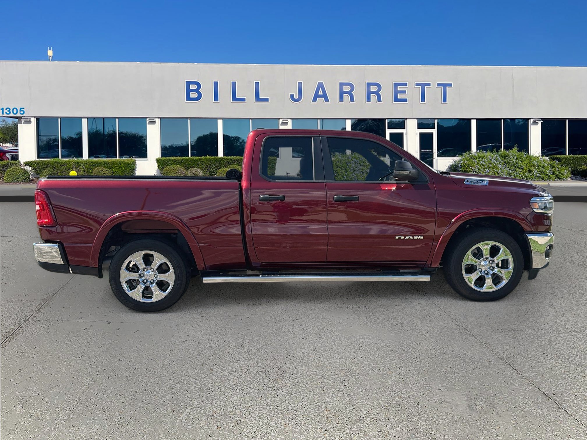 Used 2025 RAM 1500 Big Horn RWD image 8