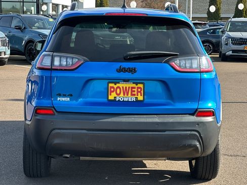 Used 2023 Jeep Cherokee Altitude Lux w/ Lux Elite Package image 5