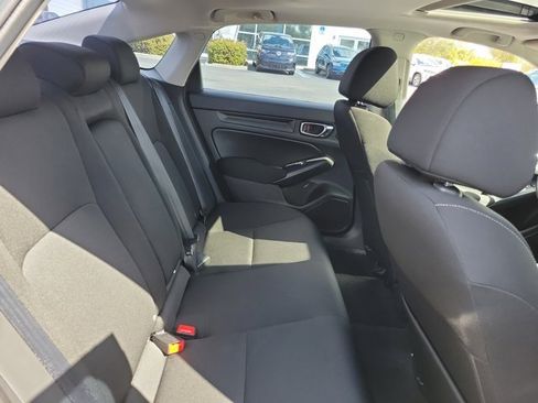 Certified 2022 Honda Civic EX image 10