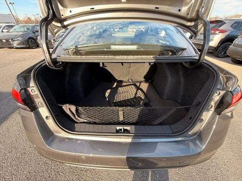 New 2025 Nissan Versa SR w/ Trunk Package image 14