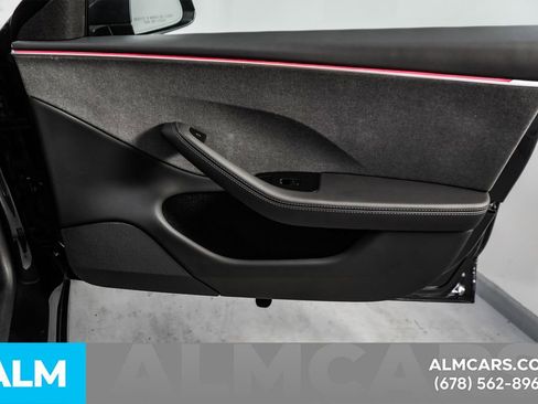 Used 2025 Tesla Model 3 Long Range image 38