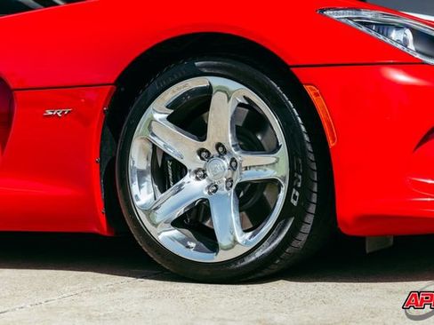 Used 2014 SRT Viper SRT-10 w/ Grand Touring Package RWD image 62