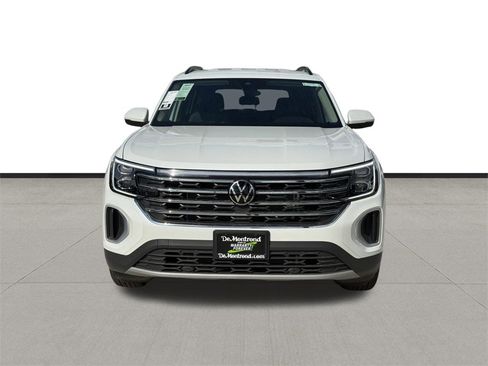 New 2026 Volkswagen Atlas SE image 2