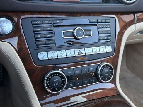 Used 2015 Mercedes-Benz SL 63 AMG image 27