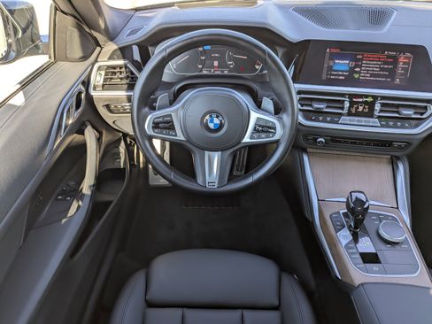 Used 2021 BMW 430i Coupe w/ M Sport Package image 18