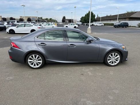 Used 2016 Lexus IS 200t RWD image 3