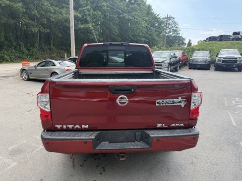 Used 2018 Nissan Titan SL w/ Texas Titan Edition AWD/4WD image 6