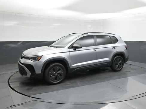 New 2026 Volkswagen Taos S image 34