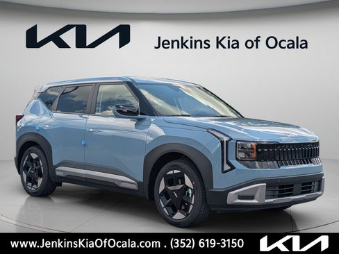 New 2027 Kia Seltos S FWD image 1