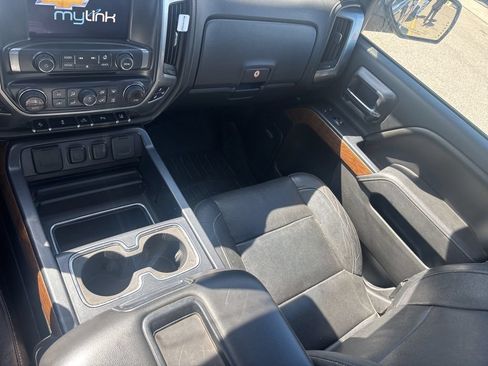 Used 2015 Chevrolet Silverado 1500 LTZ w/ LTZ Plus Package AWD/4WD image 22