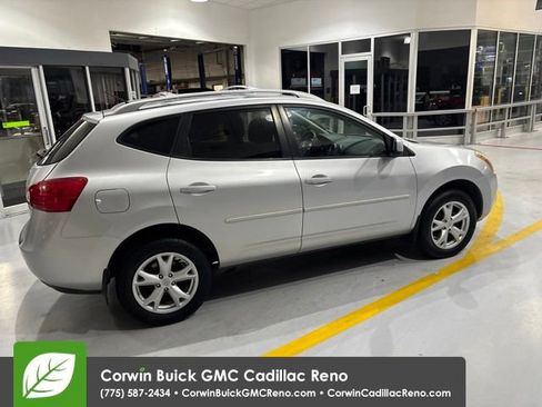 Used 2009 Nissan Rogue SL AWD/4WD image 9
