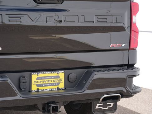 Used 2024 Chevrolet Silverado 1500 RST AWD/4WD image 10