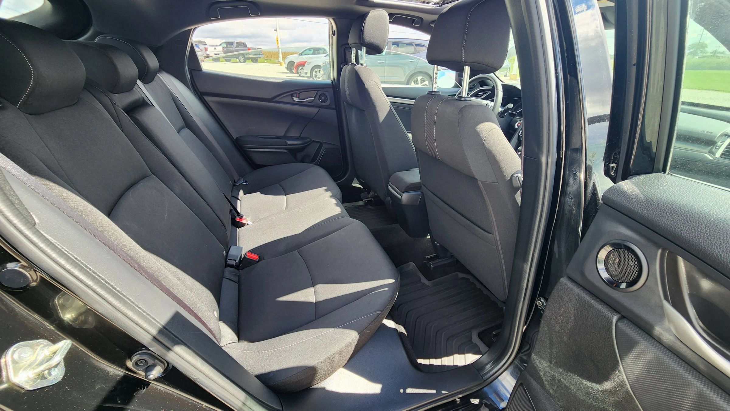 Used 2019 Honda Civic EX image 11