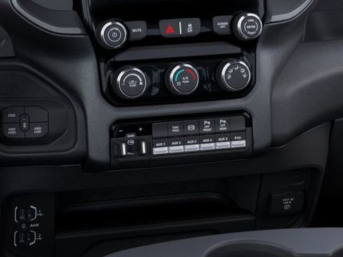 New 2025 RAM 3500 Tradesman AWD/4WD image 24