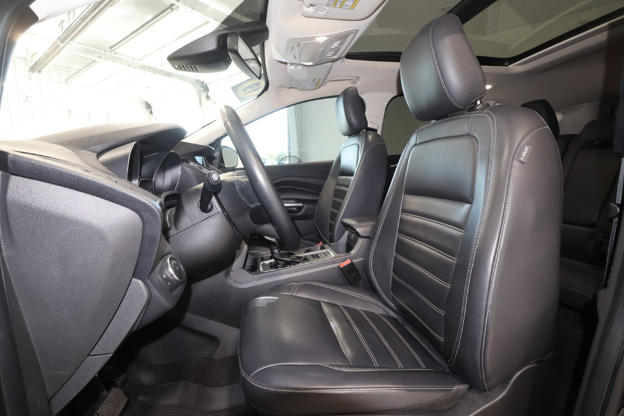 Used 2019 Ford Escape SEL FWD image 14