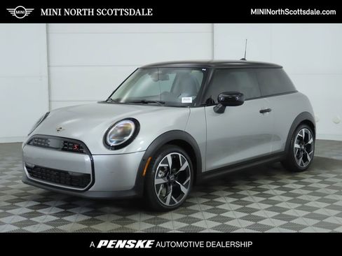 Used 2025 MINI Cooper S image 1